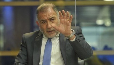 Política