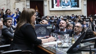 Política