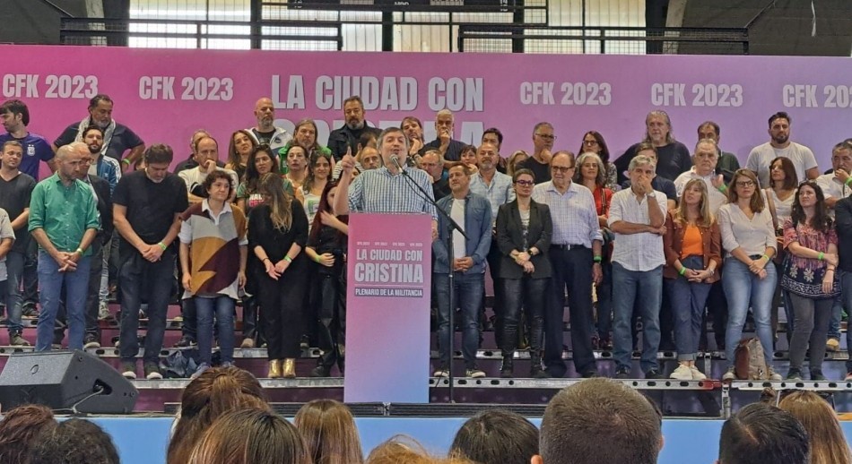 Tras el anuncio de Alberto, Máximo llamó