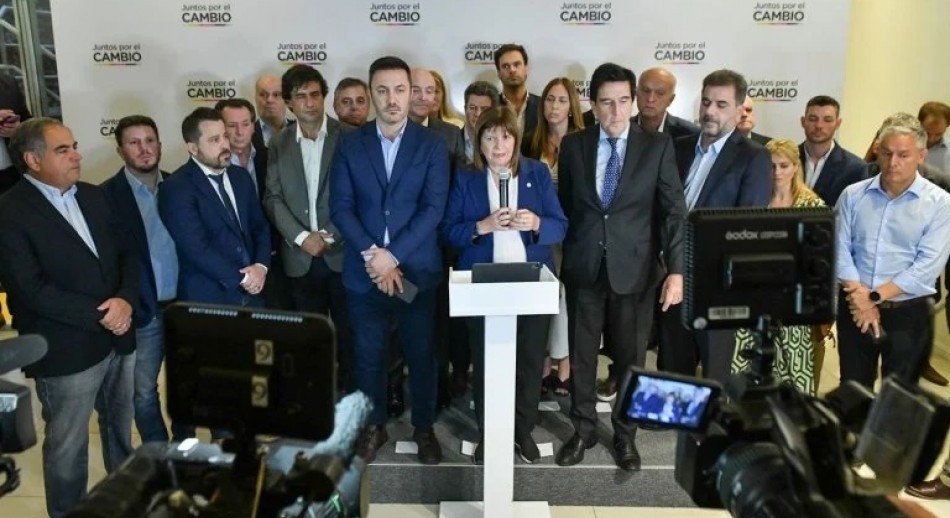 Bullrich repartió culpas entre Massa y Milei: