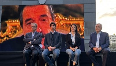 Política