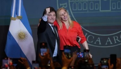 Política
