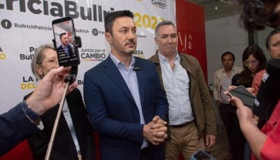 Política