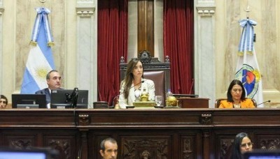 Política