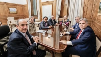 Política