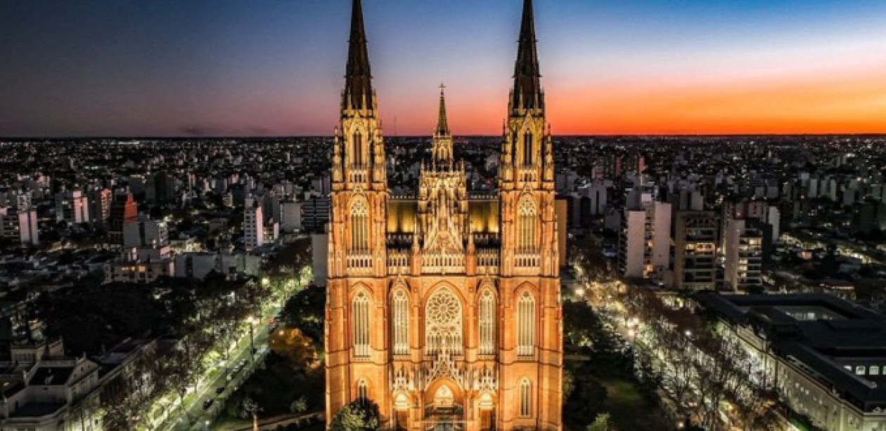 Encuesta mundial: La Catedral de La Plata fue elegida como la más linda