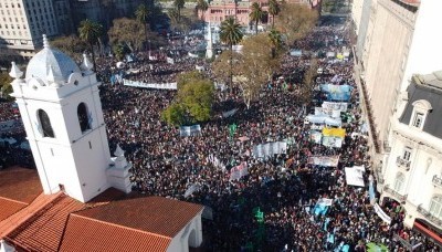 Política